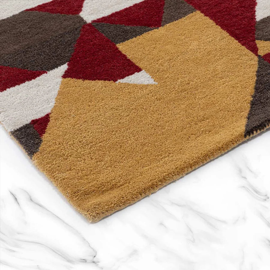 Jabbing Abstract Hand Tufted Wool Rug